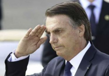 bolsonaro-continencia