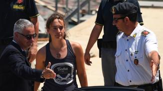 bd9c539ceb024c058e168b9ee19e8648_18