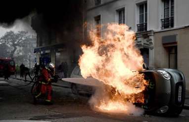 FRANCE-SOCIAL-DEMO-YELLOW VEST