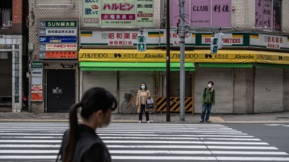 41c0b062bfac4de9a18d52638fa05e68_18