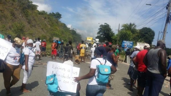 La comunità Garifuna di Triunfo de la Cruz si è mobilitata contro il rapimento di quattro leader etnici_ incluso il leader Sneider Centeno_ Twitter_nicaraguaymas